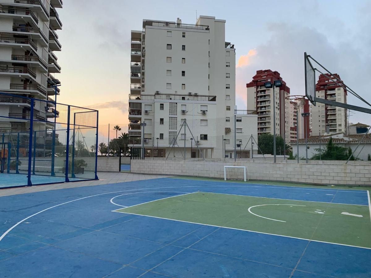 Manila Solo Familias Serviplaya Gandía Exteriér fotografie